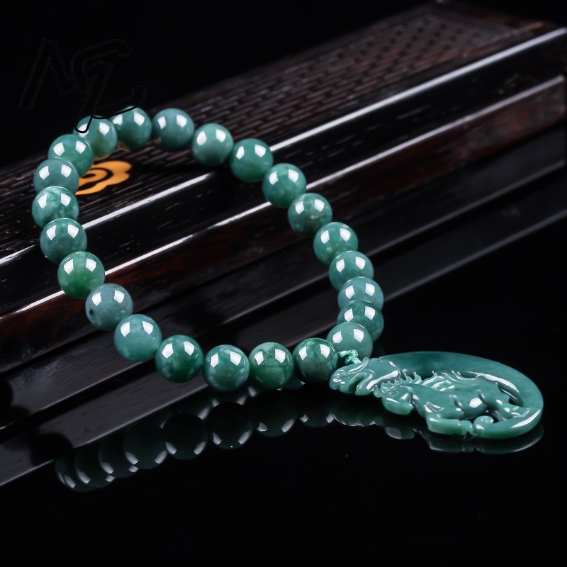 Bracciale in Giada Naturale Bl - Beading recensione e prezzo