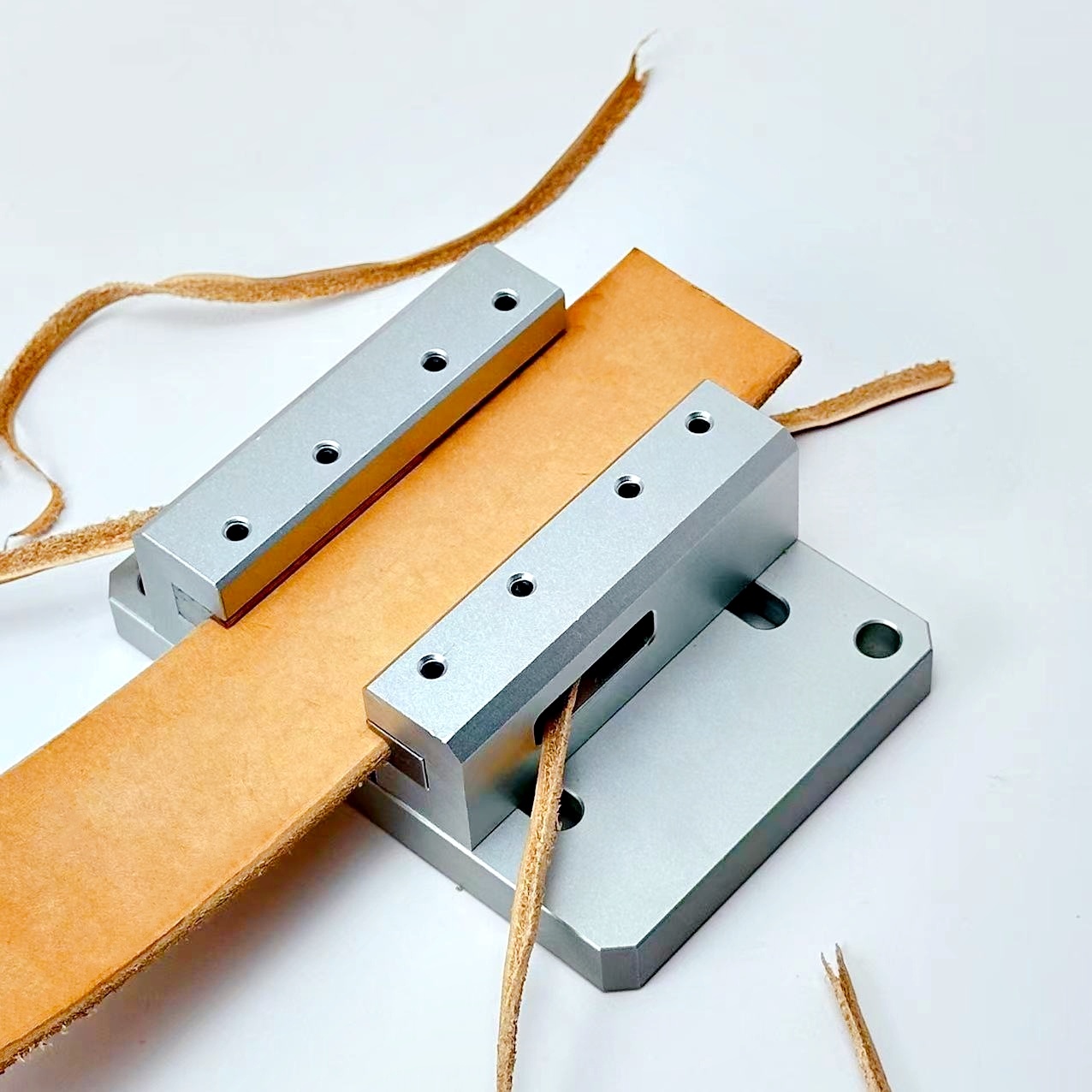 Macchina per rifilare i bordi  - Craft Tools recensione e prezzo